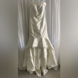 NWOT Jovani Mikado Mermaid Dress